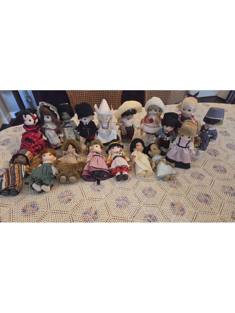 Rare Precious Moments Children Of The World Set Of 12 Vintage 9” Dolls